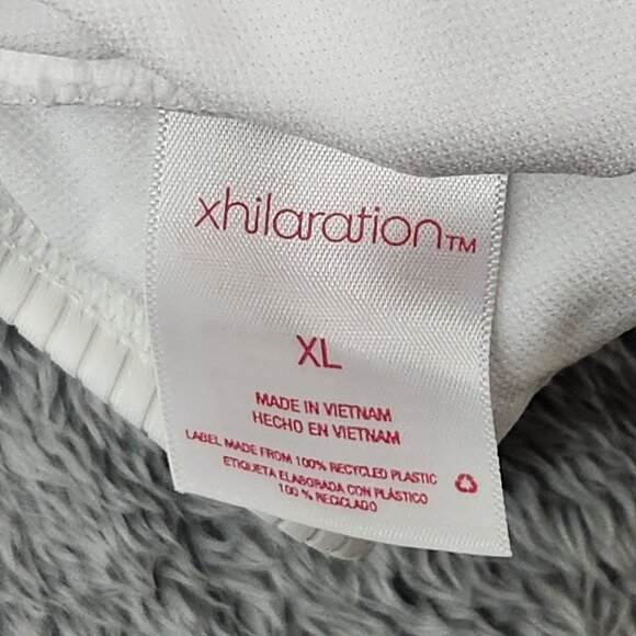 Xhilaration Halter Bikini Top Juniors XL 12-14 White Ribbed Adjustable Back - Picture 2 of 10